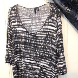 Cynthia Rowley - Black and White Tunic - Size 3XL